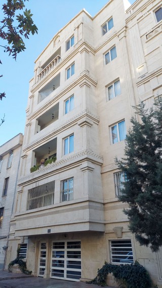 آبان شرقی